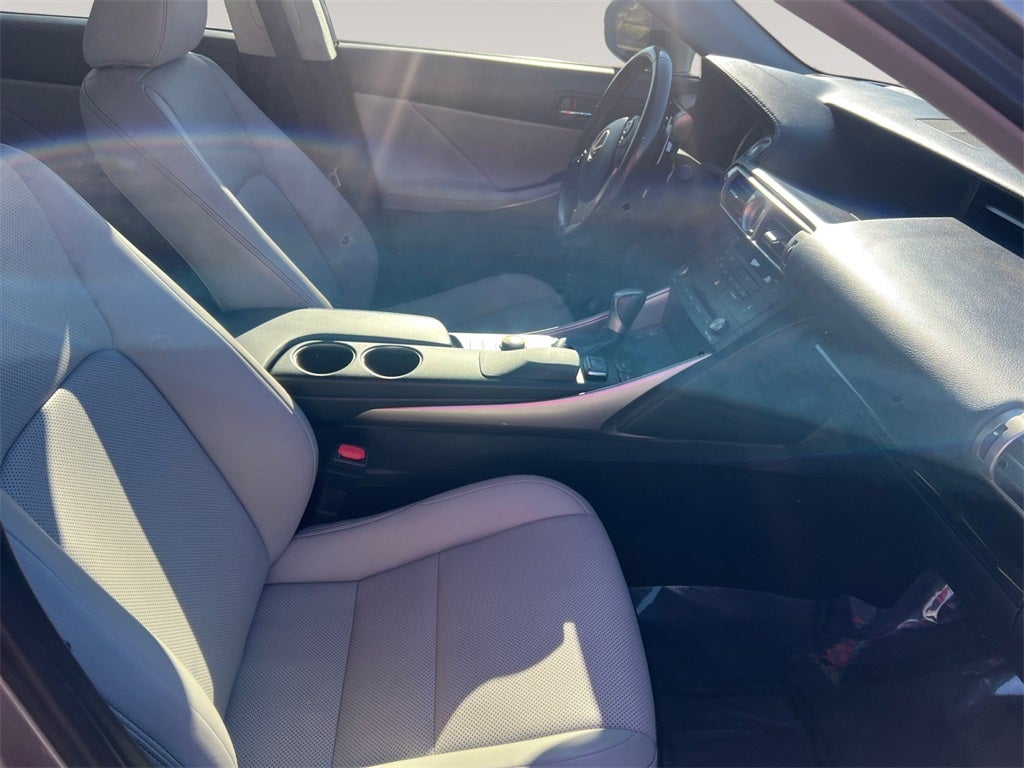 2016 Lexus IS 300