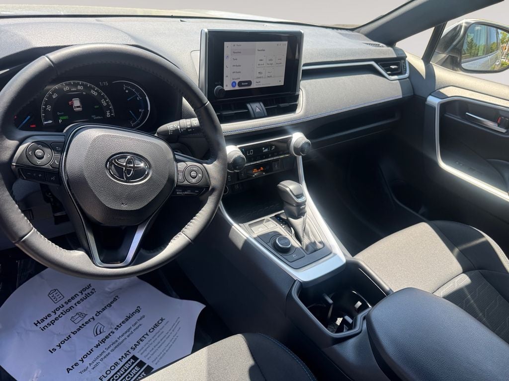 2025 Toyota RAV4 Hybrid SE
