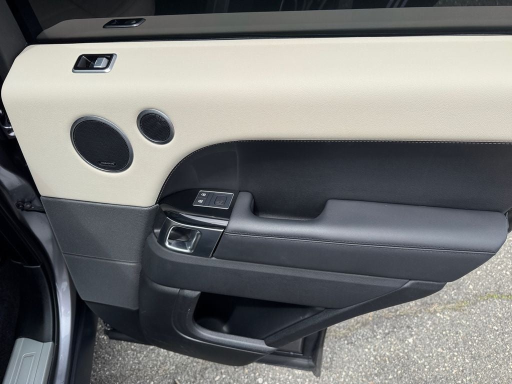 2022 Land Rover Range Rover Sport HSE Silver Edition