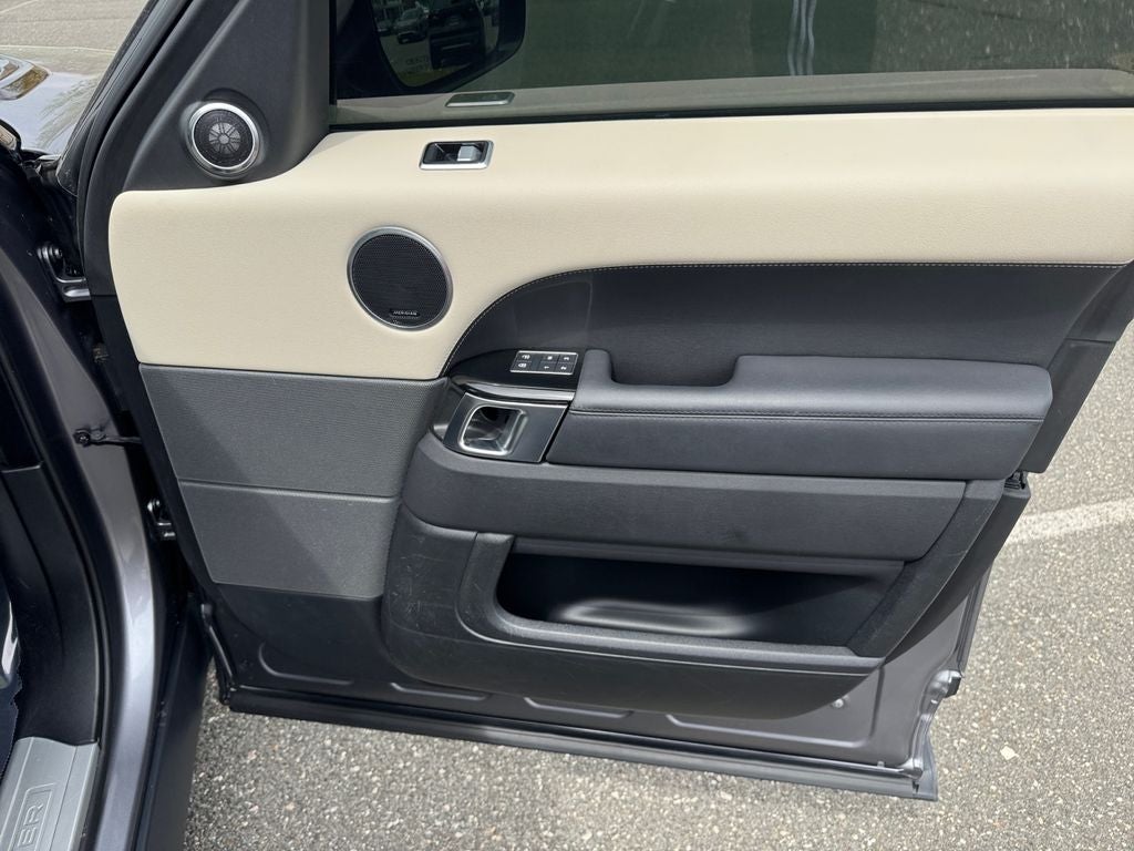 2022 Land Rover Range Rover Sport HSE Silver Edition